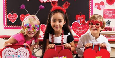 DIY Classroom Valentine Mailbox Idea - Valentine's Day Class Party