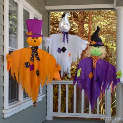 Welcoming Witch Porch Idea - Party City
