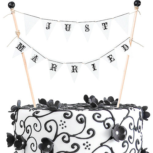 Just Married Cake Bunting Image #2